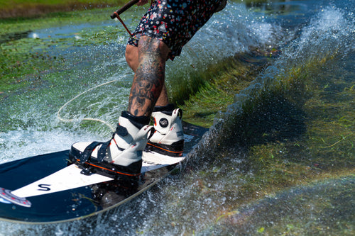 2024 Slingshot Space Mob Wake Boot
